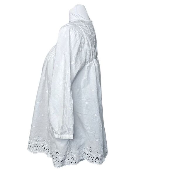 Urban Outfitters Beatrice Eyelet Babydoll Romper Women’s Size Small - Picture 3 of 13